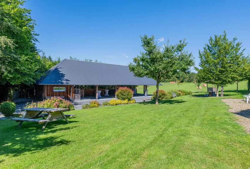 Gite de la cour jardin extérieur